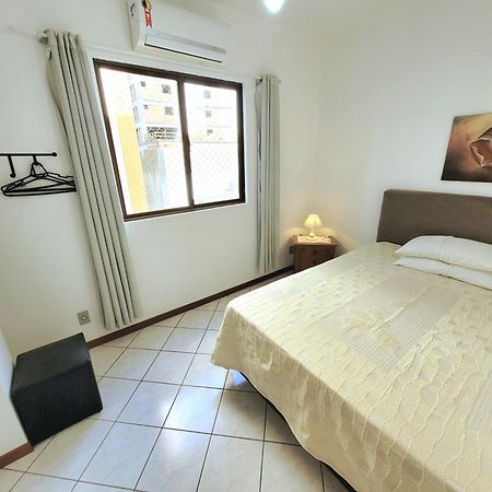 Apartamento 200 Metros Da Praia 03 Quartos Com Ar Condicionado - Meia Praia - Ітапема Екстер'єр фото