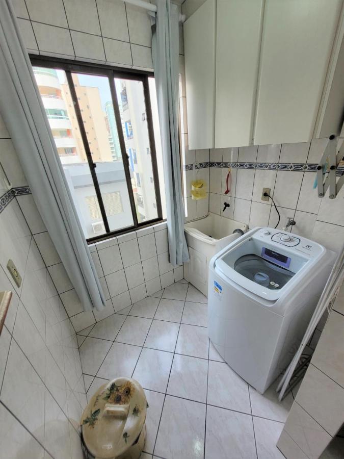 Apartamento 200 Metros Da Praia 03 Quartos Com Ar Condicionado - Meia Praia - Ітапема Екстер'єр фото
